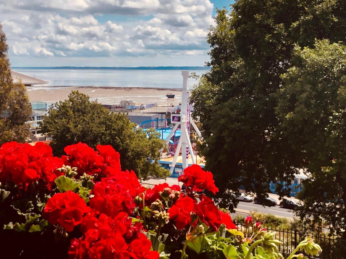 Pier View Self Catering Luxury Apartments Southend-on-Sea Exterior foto