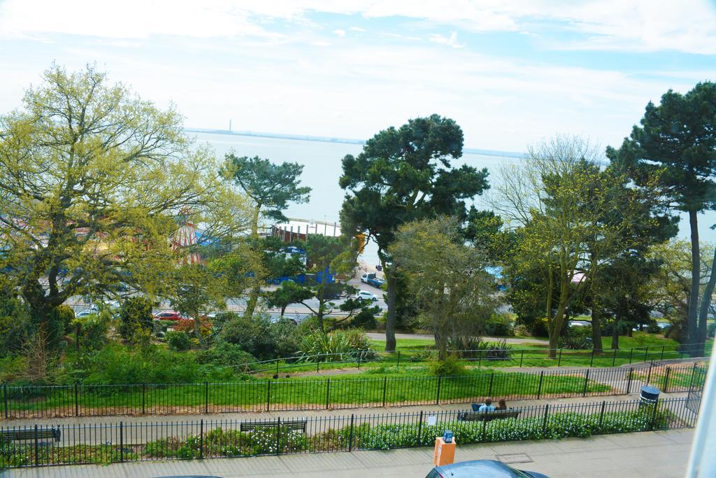 Pier View Self Catering Luxury Apartments Southend-on-Sea Quarto foto
